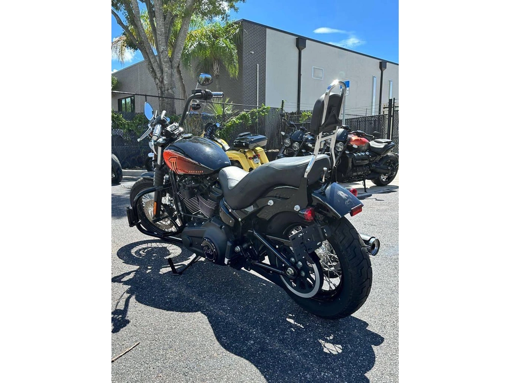 2021 Harley-davidson Softail Street Bob 114 alt