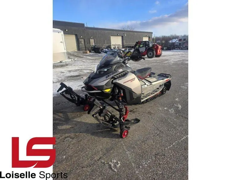 2023 Ski-Doo RENEGADE X RS 850cc E-TEC 