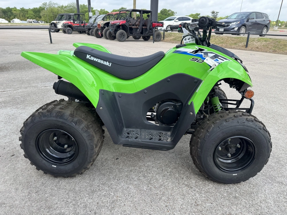 2027 Kawasaki Kfx 90 alt