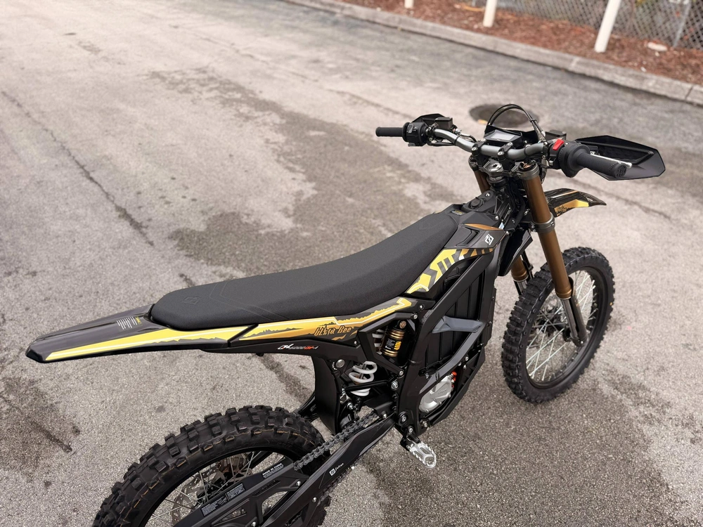 2025 Surron Ultra Bee T Na
