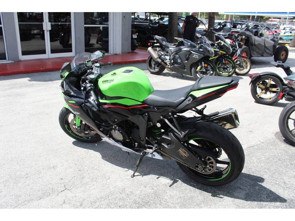 2021 Kawasaki Ninja6r