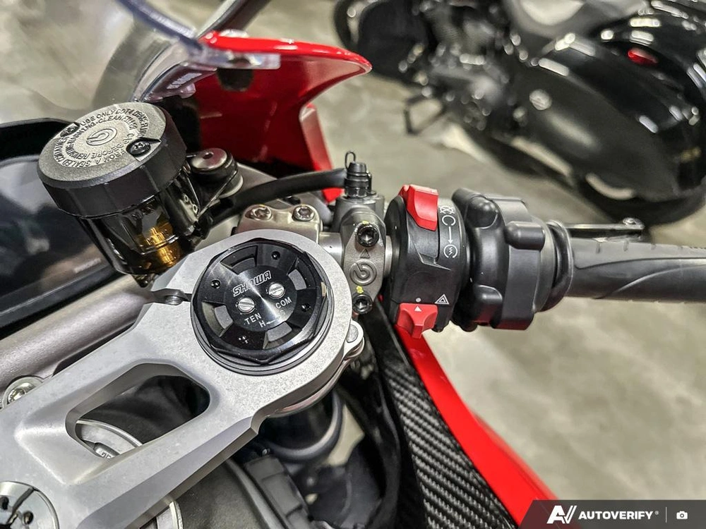 2025 Ducati Panigale V2
