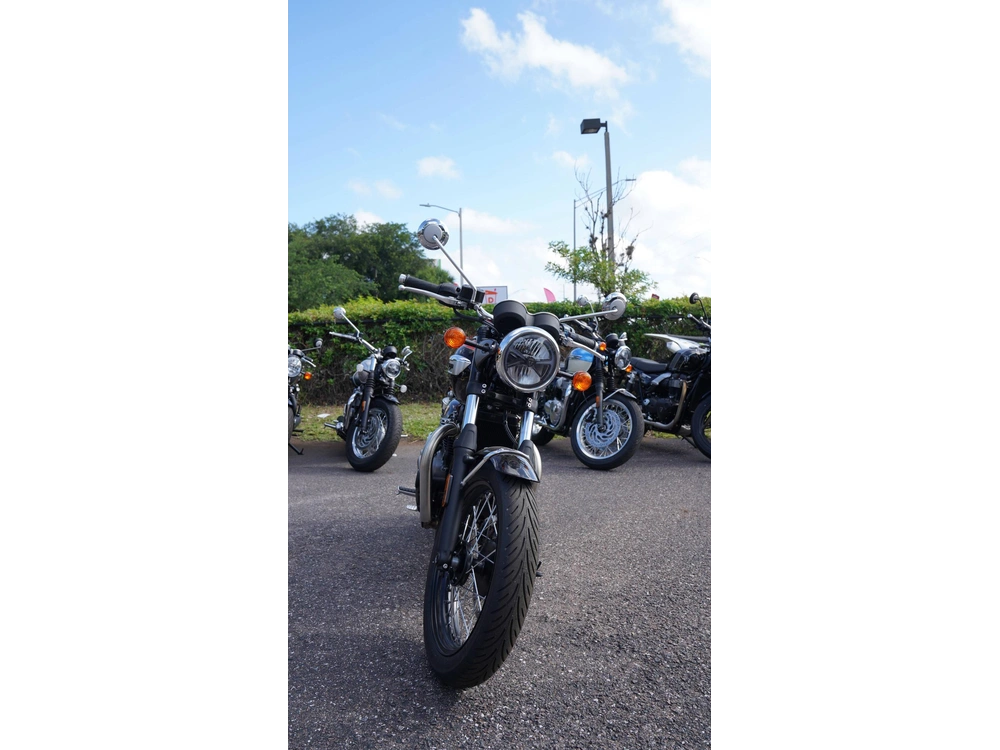 2026 Triumph Bonneville T100 alt