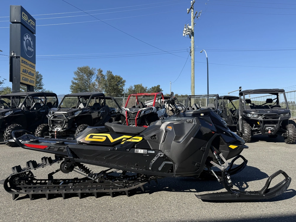 2026 Ski-doo Summit X 154 850 E-tec Turbo R Powdermax Ultra-light Flexedge 3.0' Shot W/ 10.25' Touchscreen alt