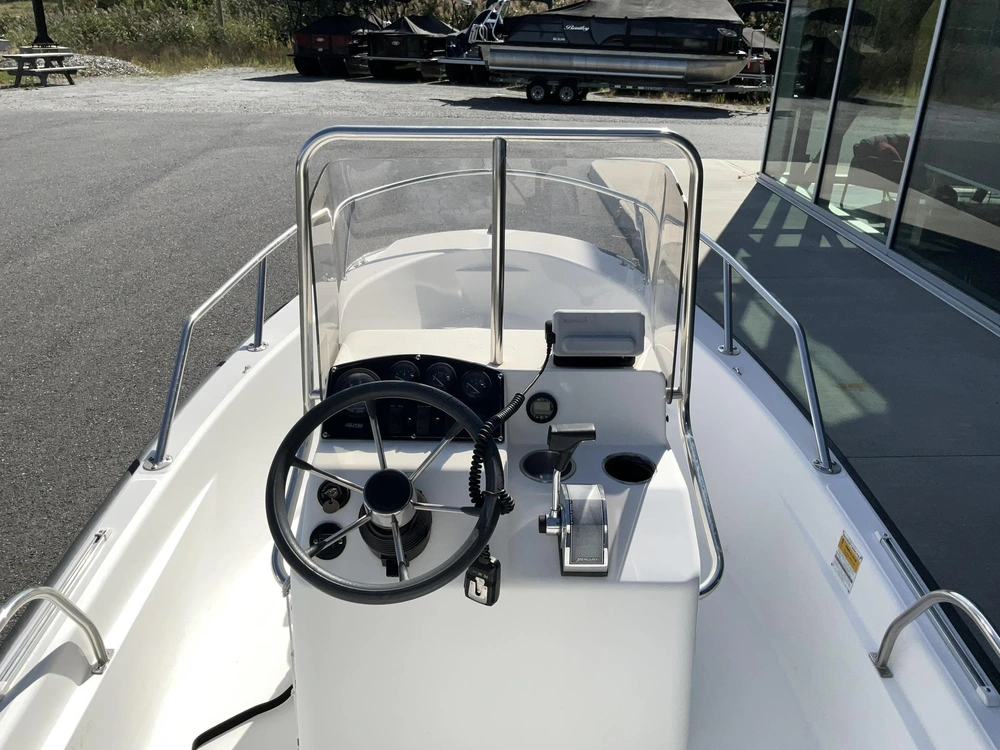 Boston Whaler Dauntless 14 2000 alt