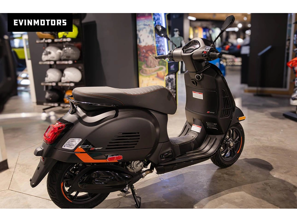 2025 Vespa Gts 300