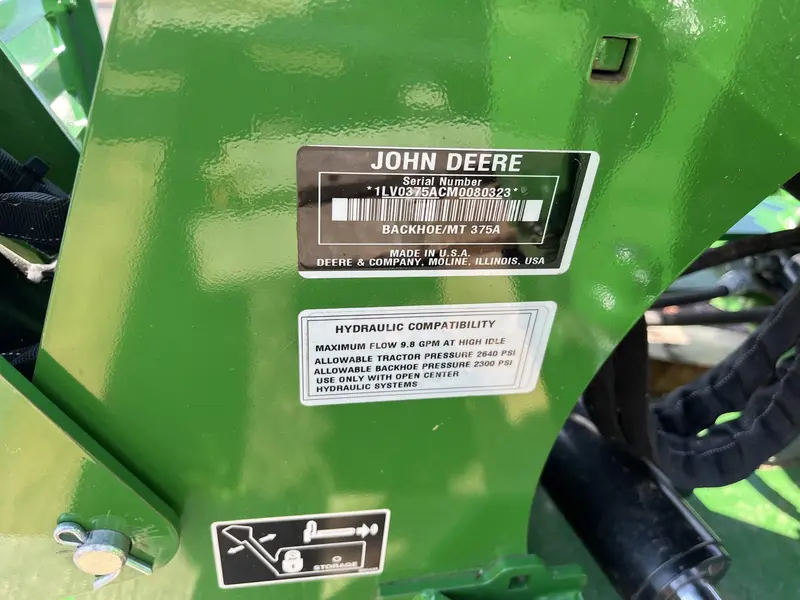 John Deere 370b 2023 alt