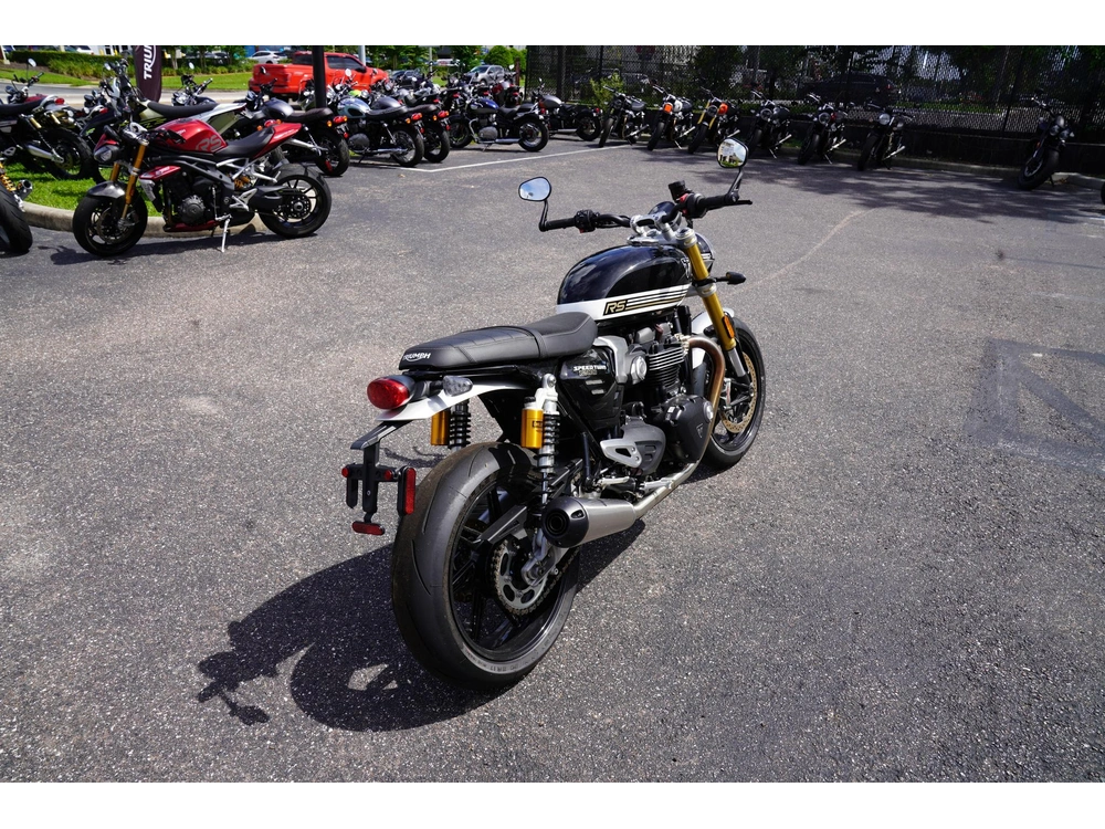 2025 Triumph Speed Twin 1200 Rs alt