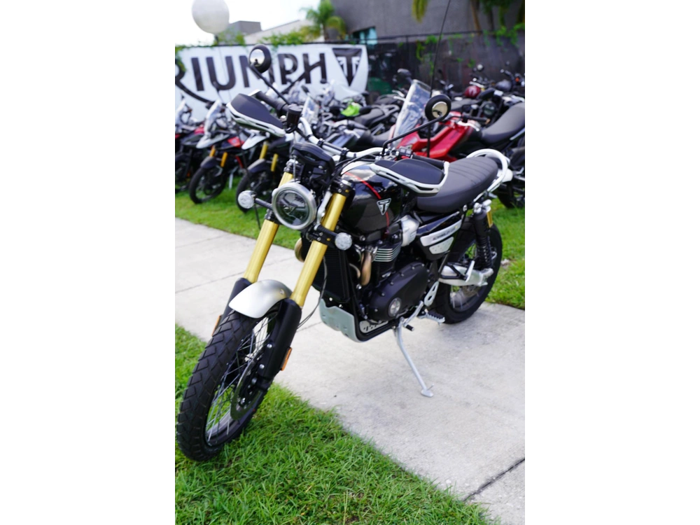 2024 Triumph Scrambler 1200 Xe alt