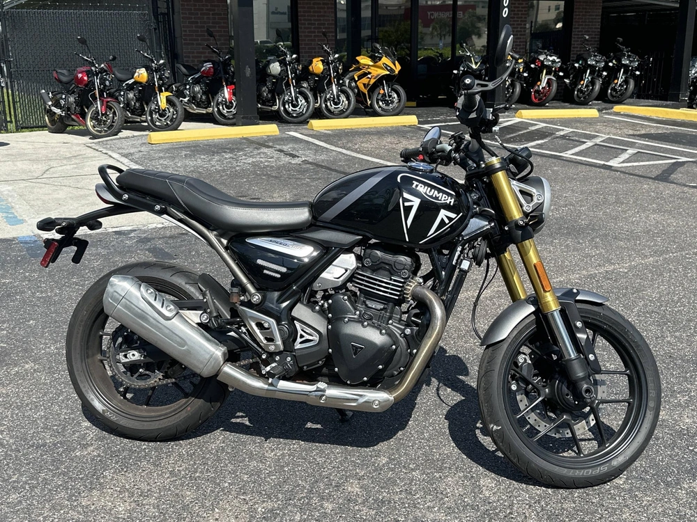 2024 Triumph Speed 400 alt