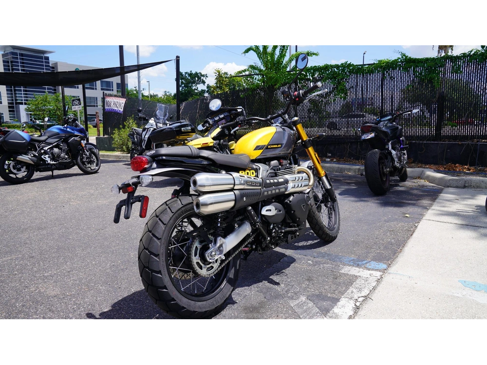2026 Triumph Scrambler 900 alt