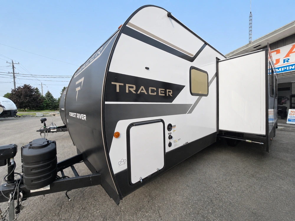 2026 Prime Time Tracer 275bh alt