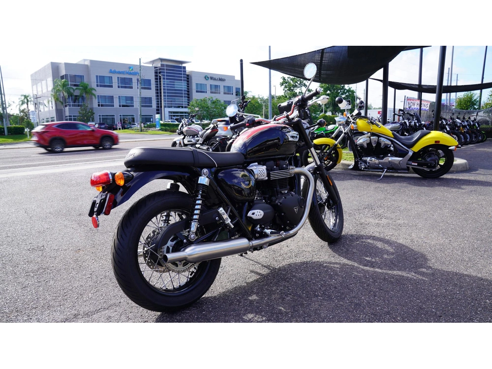 2026 Triumph Bonneville T100 alt