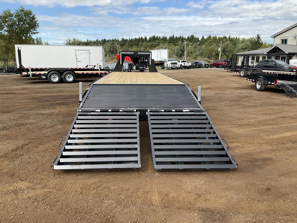2027 Canada Trailers 8.5x28 10.5 Ton Gooseneck Equipment Trailer alt