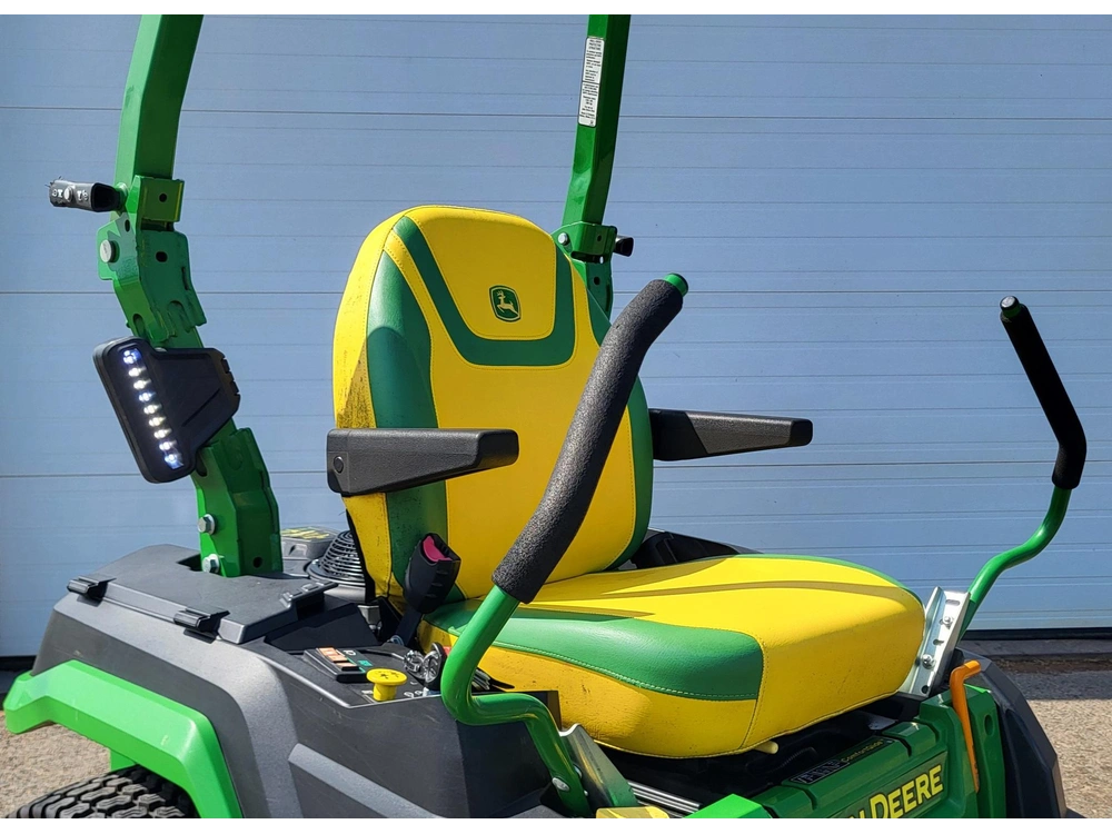 2024 John Deere Z545r alt
