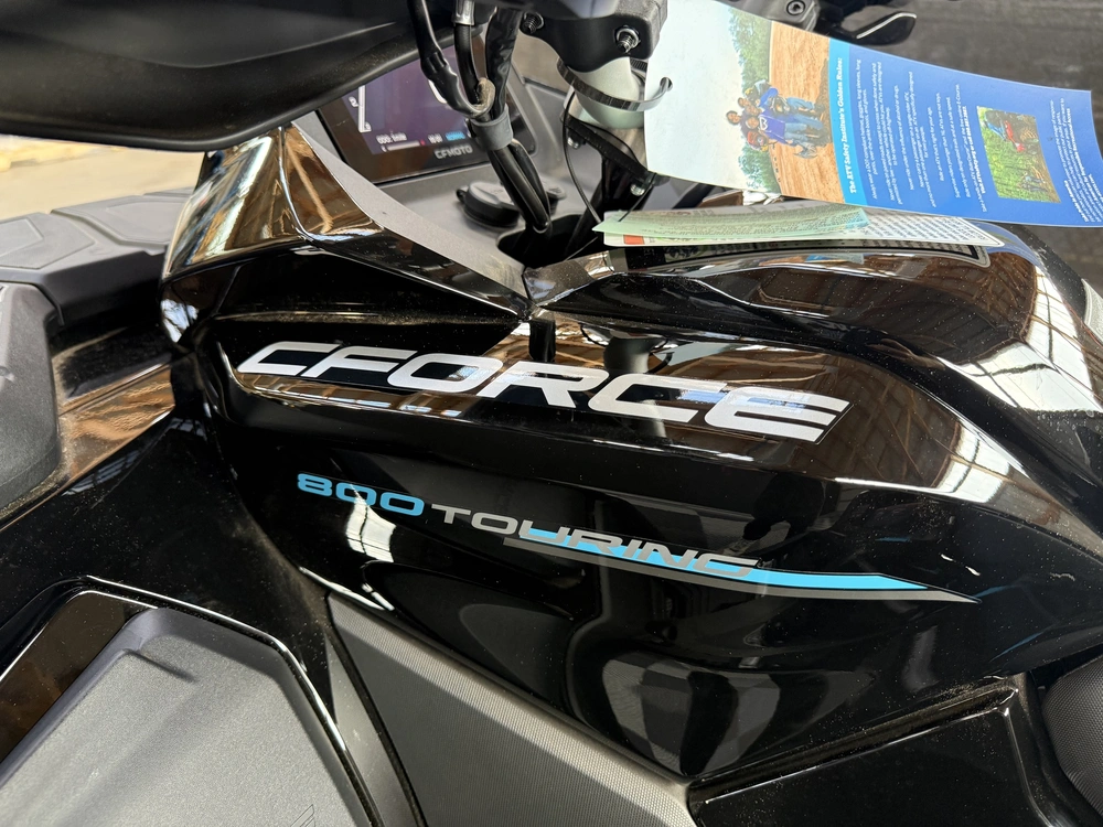 2026 Cfmoto Cforce 800 Touring alt