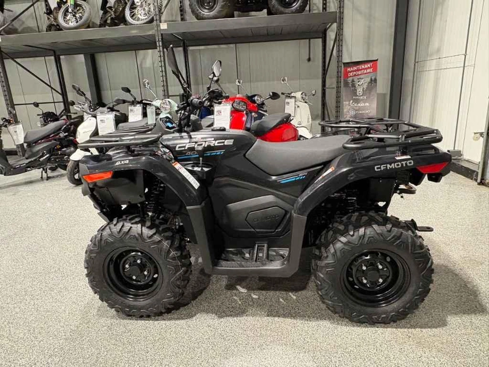 Cfmoto Cforce 400 Base 2026 alt