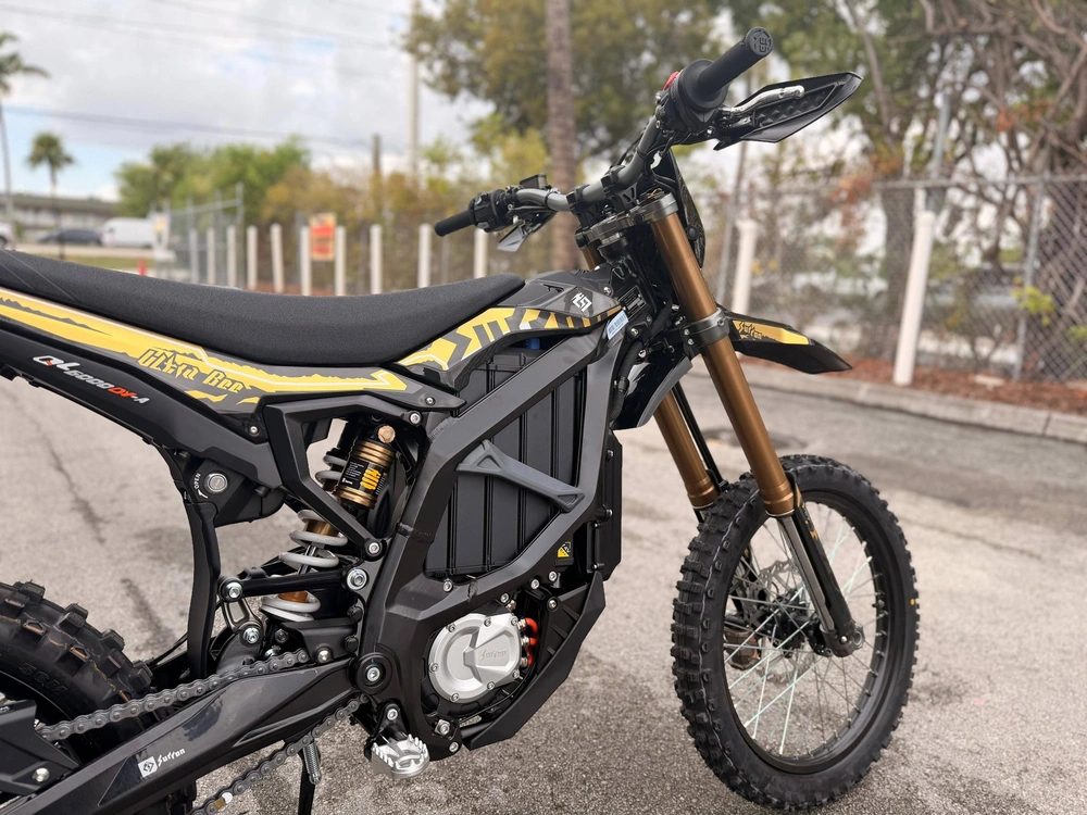 2025 Surron Ultra Bee T Na