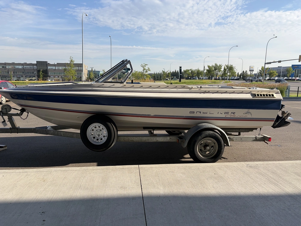 1993 Bayliner Classic