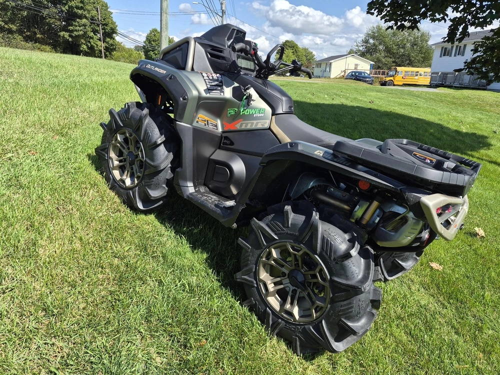 2027 Can-am Outlander Xmr 1000r alt