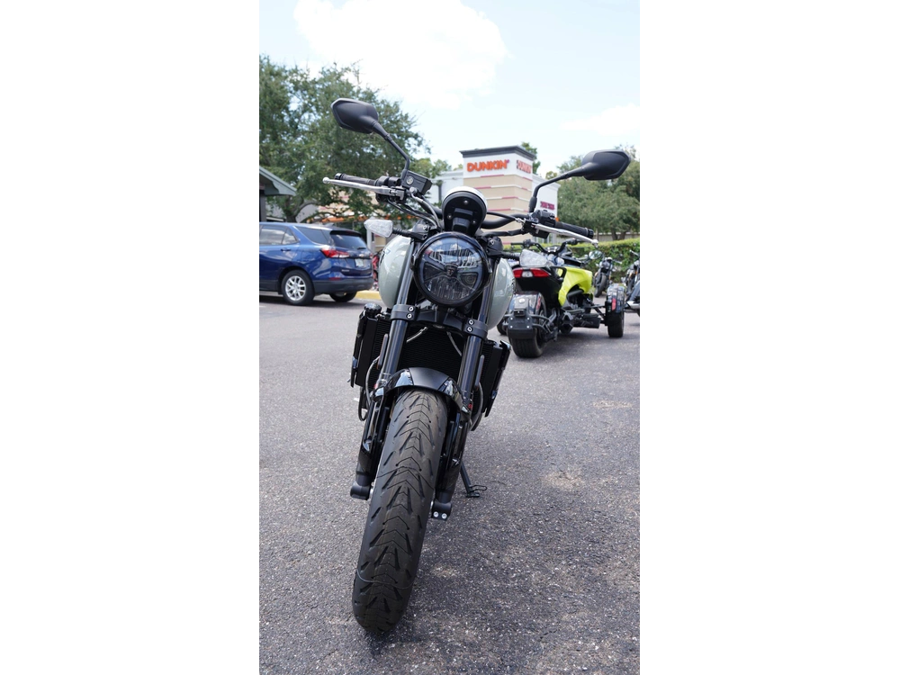 2026 Triumph Trident 660 alt