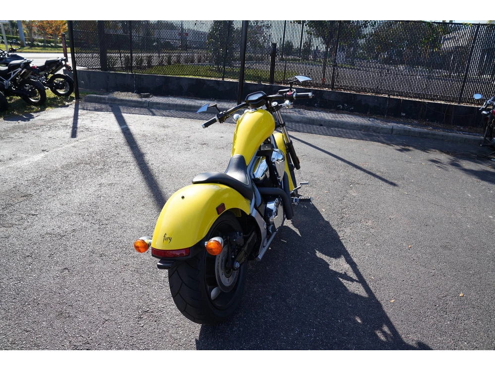 2022 Honda Fury Abs alt