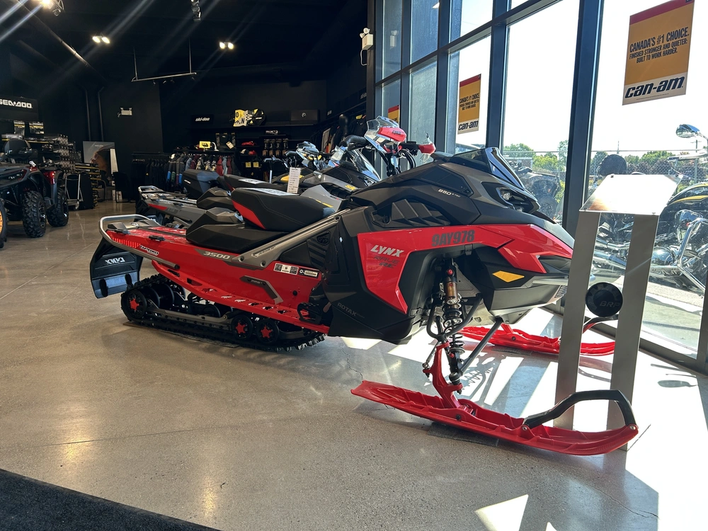 2024 Lynx Rave Re 850 Dealer Demo