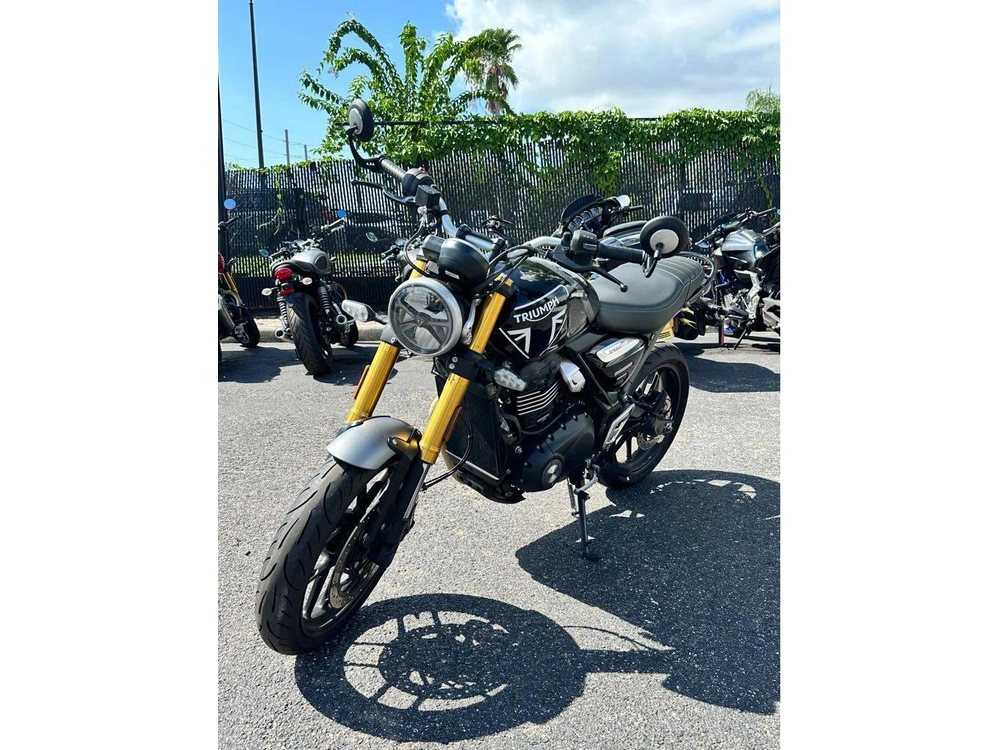 2024 Triumph Speed 400 alt