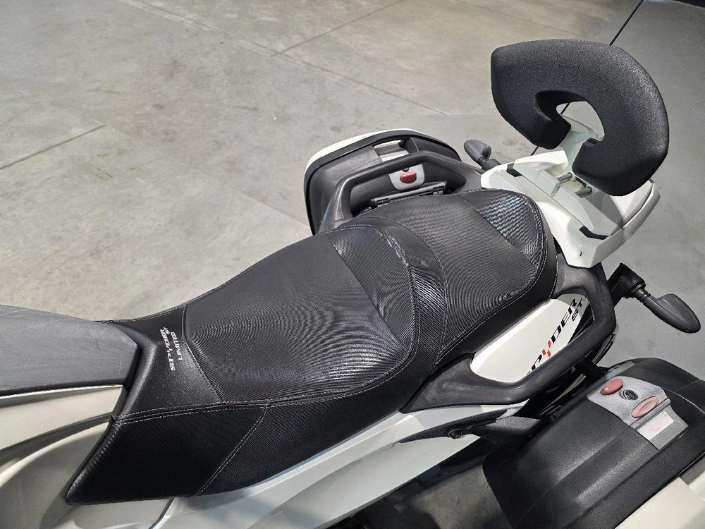 Can-am Spyder St Limited 2013 alt