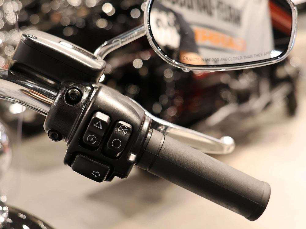 Harley-davidson Heritage Flhcs 2024 alt
