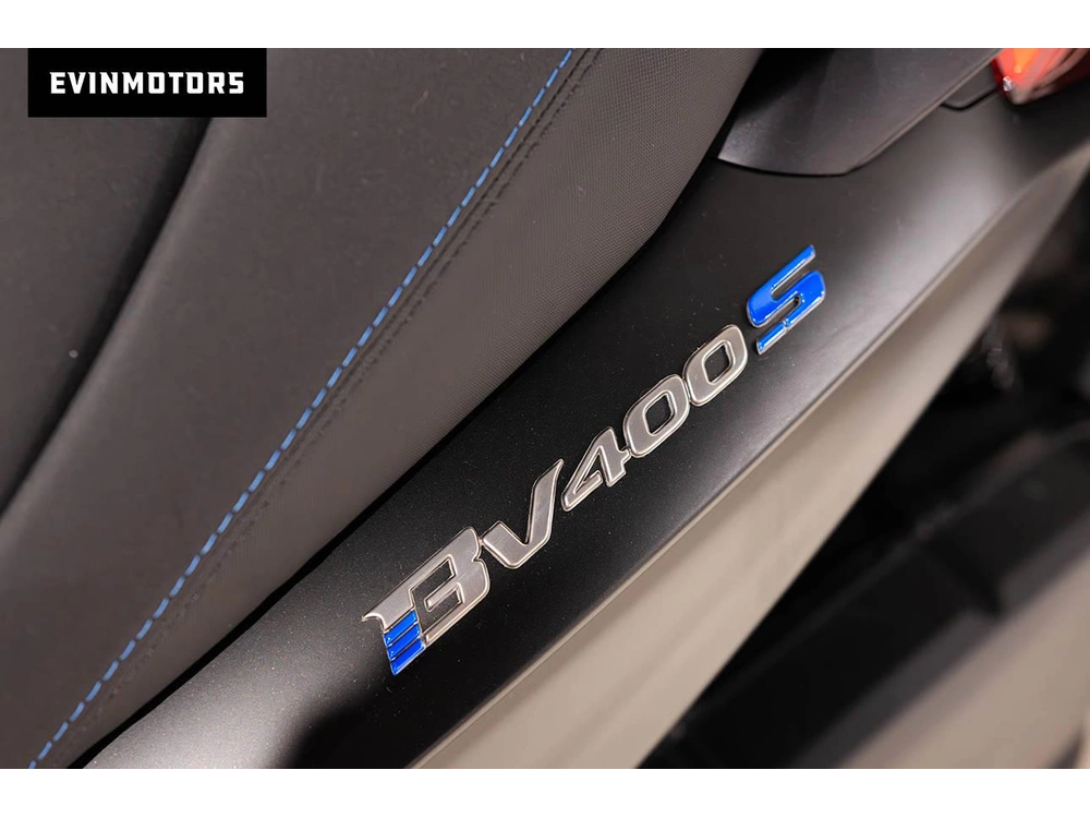 2026 Piaggio Bv400 S