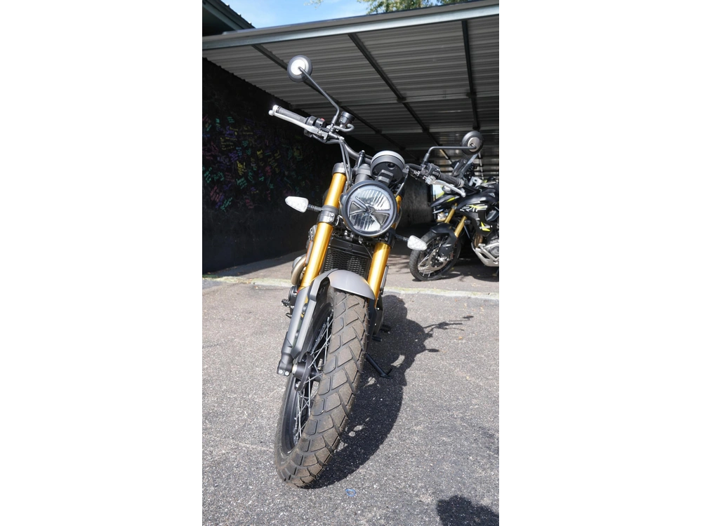 2026 Triumph Scrambler 900 alt