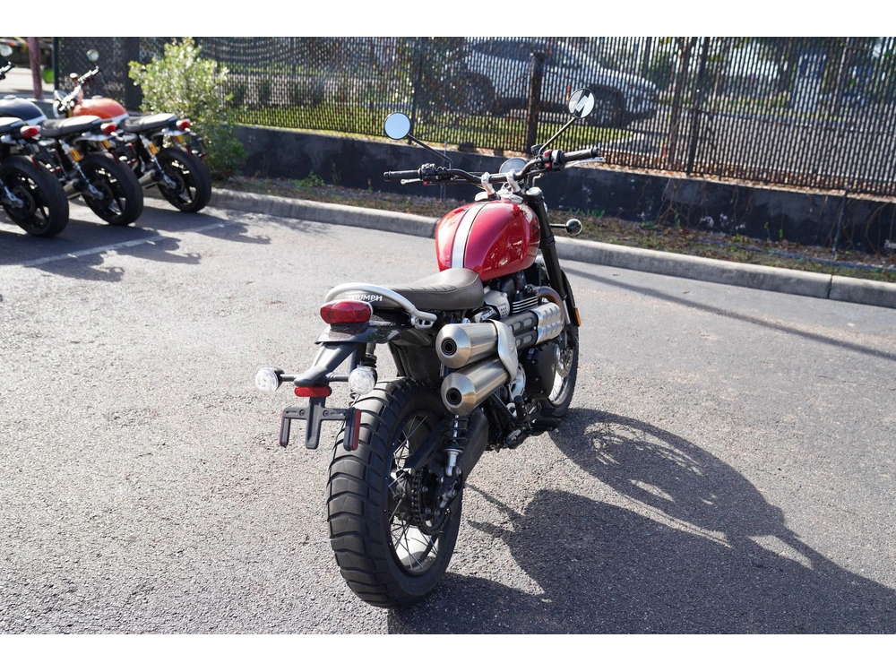 2025 Triumph Scrambler 1200 X alt