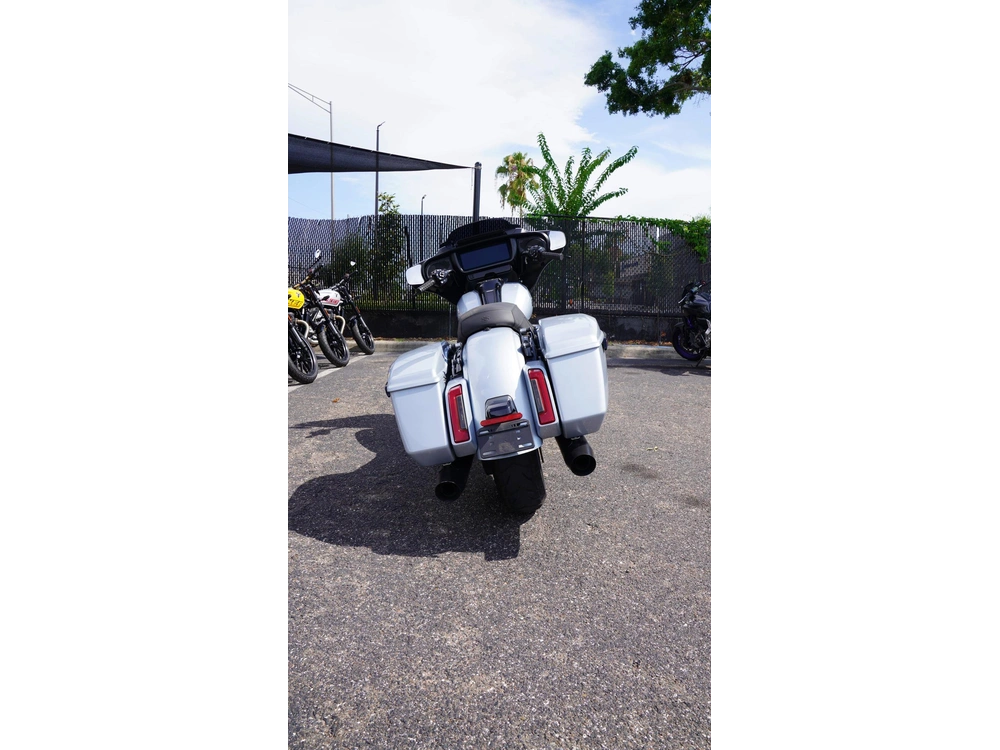 2024 Harley-davidson Street Glide alt
