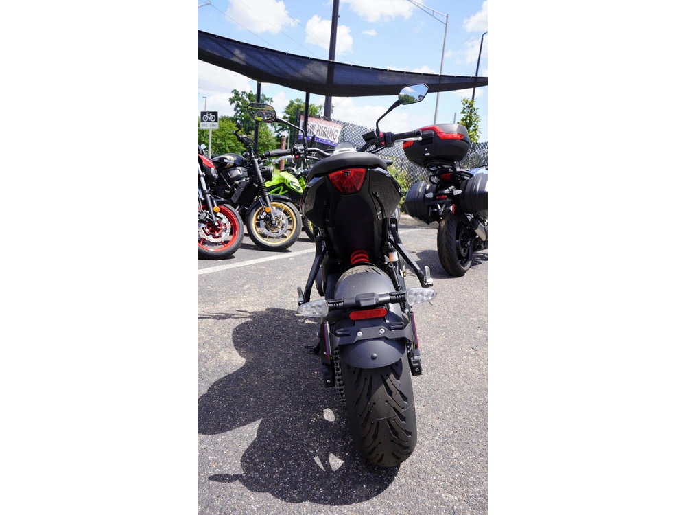 2026 Triumph Trident 660 alt