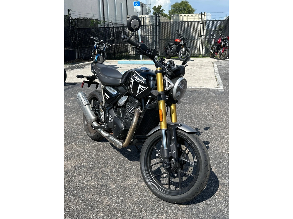 2024 Triumph Speed 400 alt