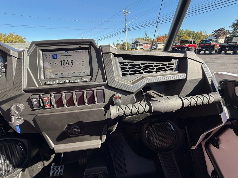 Polaris Rzr Trail Ultimate 2027