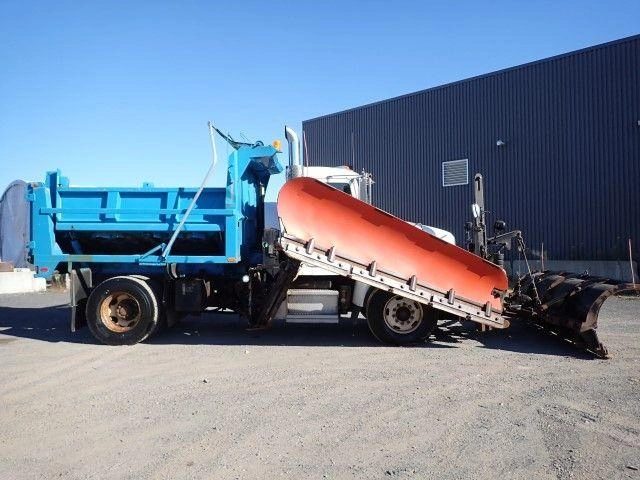 Peterbilt 340 2010