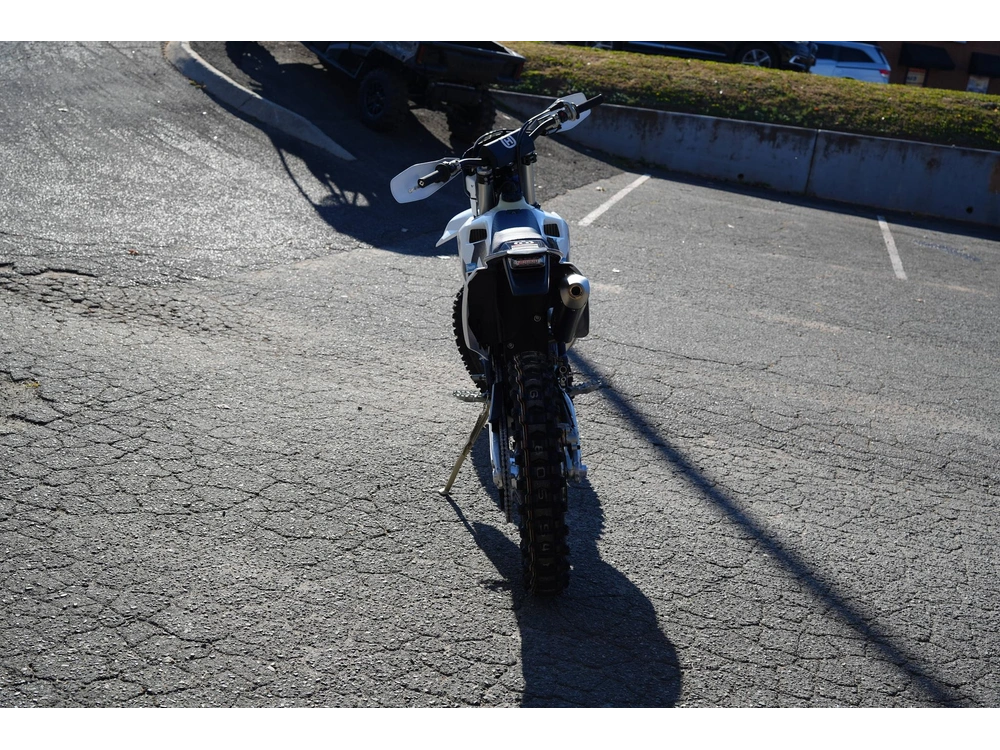 2026 Husqvarna Motorcycles Te 150