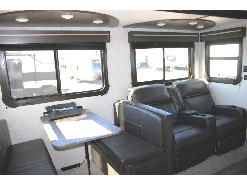 Crossroads Cruiser 28bh 2022 alt