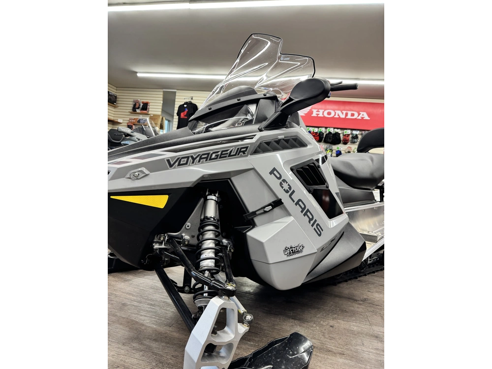 2026 Polaris 550 Voyageur Lxt Es