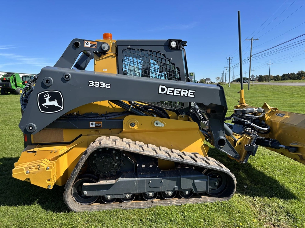 John Deere 333g 2024