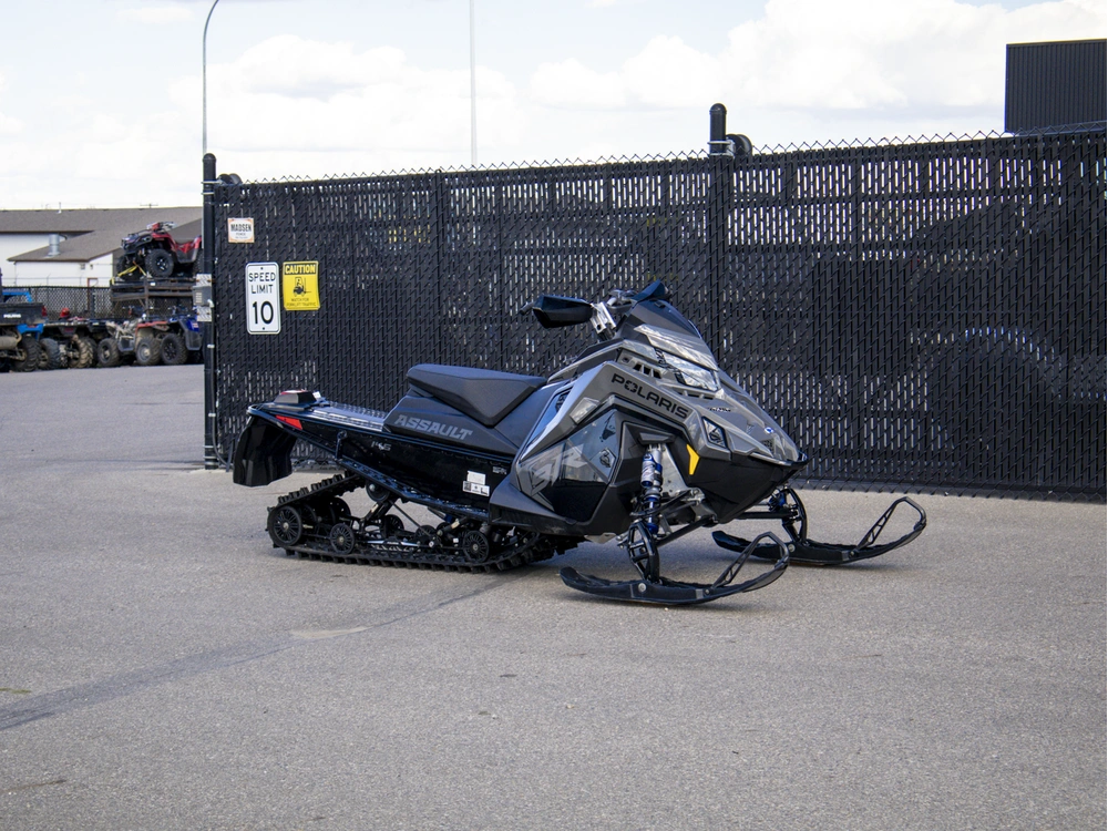 2025 Polaris 9r Switchback Assault 146 alt
