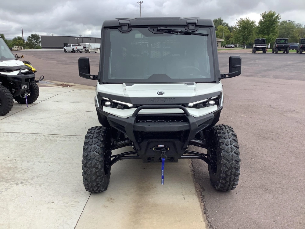 2027 Can-am Defender Hd11 Limited Max alt