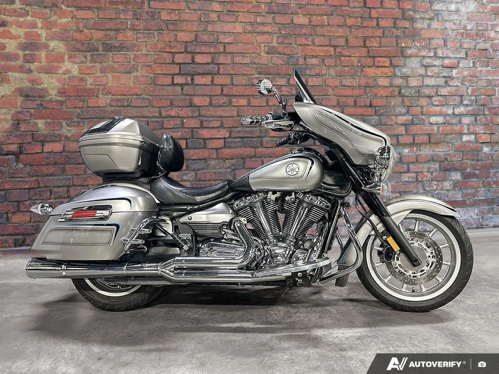 2012 Yamaha Stratoliner Deluxe