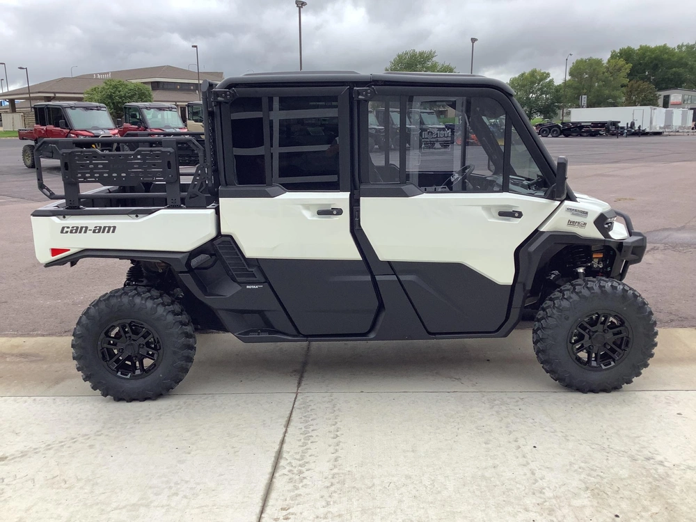 2027 Can-am Defender Hd11 Limited Max alt