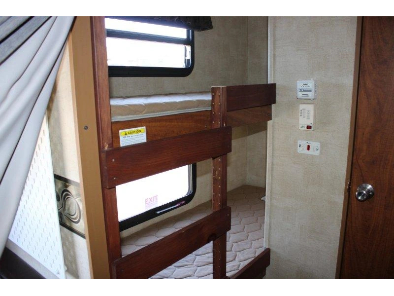 Keystone Rv Passport 238ml 2014 alt