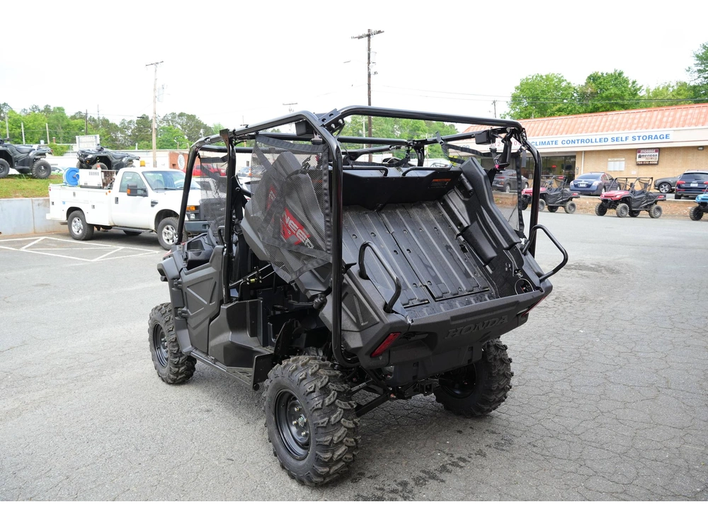 2025 Honda Pioneer 1000-5 Deluxe