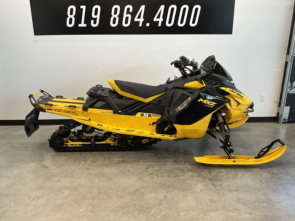 2025 Ski-doo Mxz Xrs 850 Turbo Competition Smart