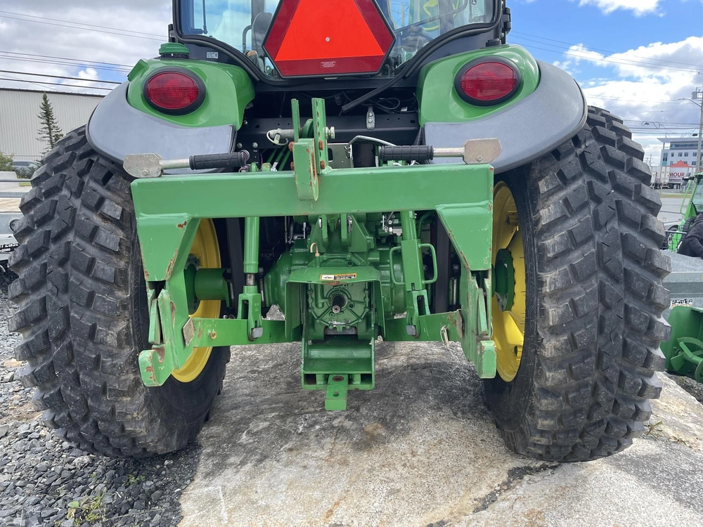 John Deere 4066r 2022 alt